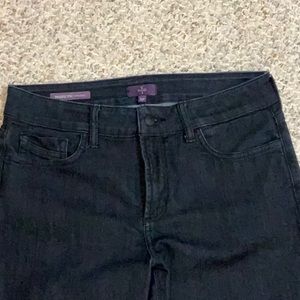 NYDJ women’s jean size 10P. Inseam 28”